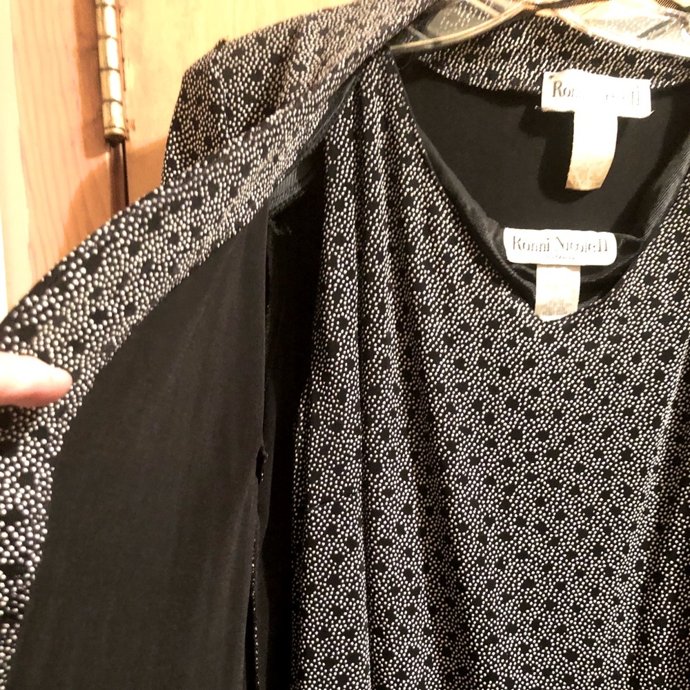 New Ronnie Nicole long dress Sz.14